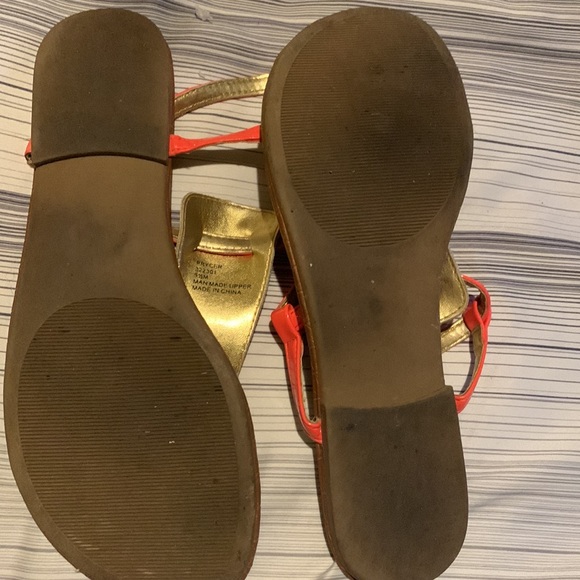 Sandals - Picture 3 of 4